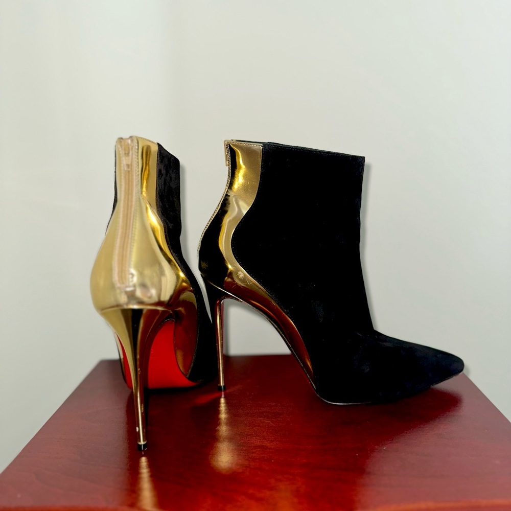 CHRISTIAN LOUBOUTIN Delicotte Black/Gold Stiletto Boots - Women’s Size 38.5